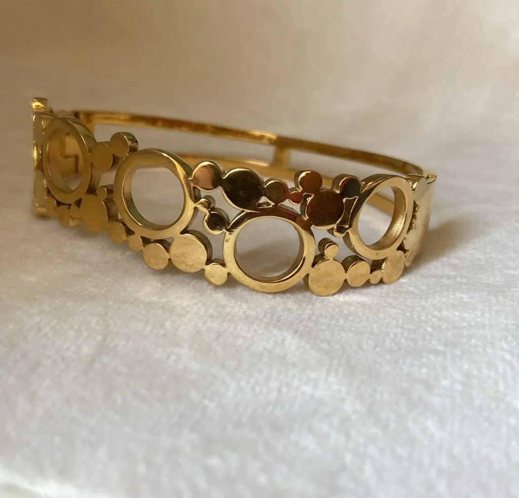 Bubbly bubble bangle bracelet