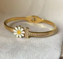 White flower T bangle bracelet