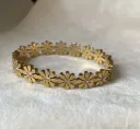Trendy flower bangle bracelet