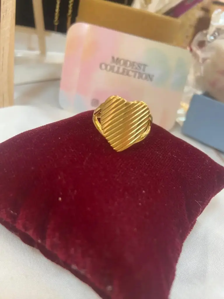 Gold Heart Shape Ring for Women