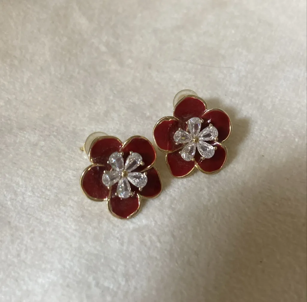 Red flower Earring