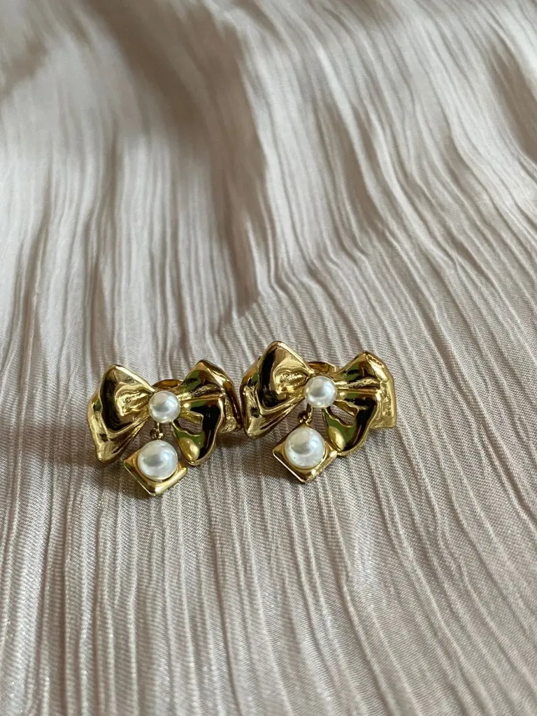 Bow Earrings