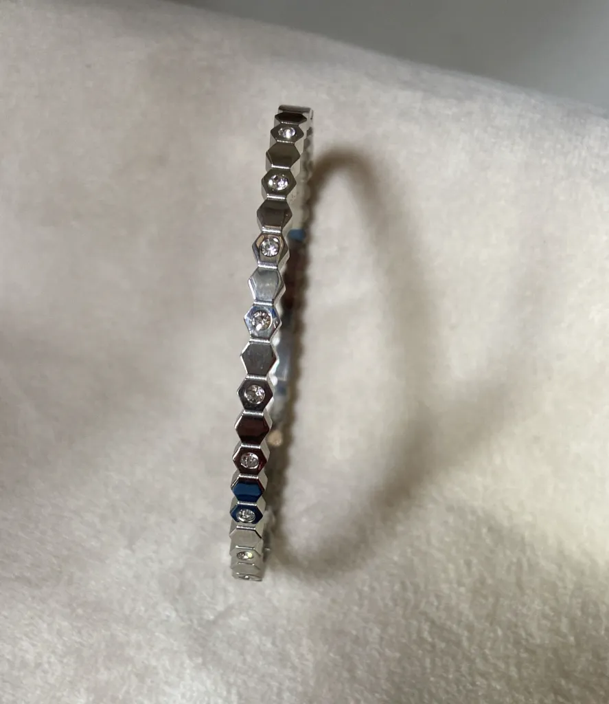 Honey Comb Silver bangle bracelet